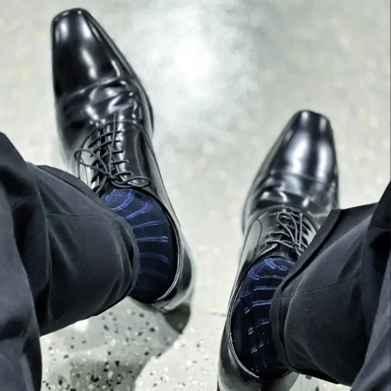 جوارب رجالية مخططة رقيقة للغاي - مراجعة Men'S Formal Style وسعره